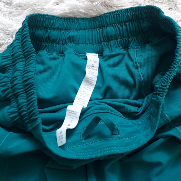 NWOT Lululemon Hotty Hot Shorts 4" Size 4 Tall - Teal Lagoon - Picture 11 of 14